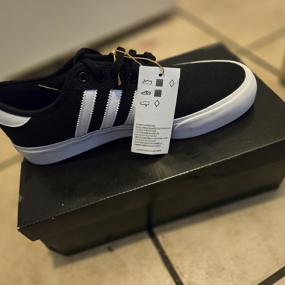 Addidas shoe